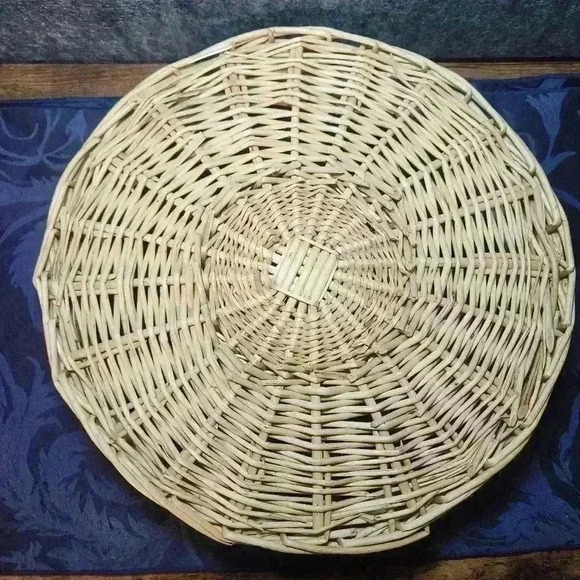 LARGE WICKER DIPPING BOWL BASKET, Natural Round Woven Chip Dip Basket Tray 12" - Picture 6 of 6